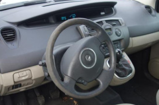 Etrier avant droit (freinage) RENAULT GRAND SCENIC 2