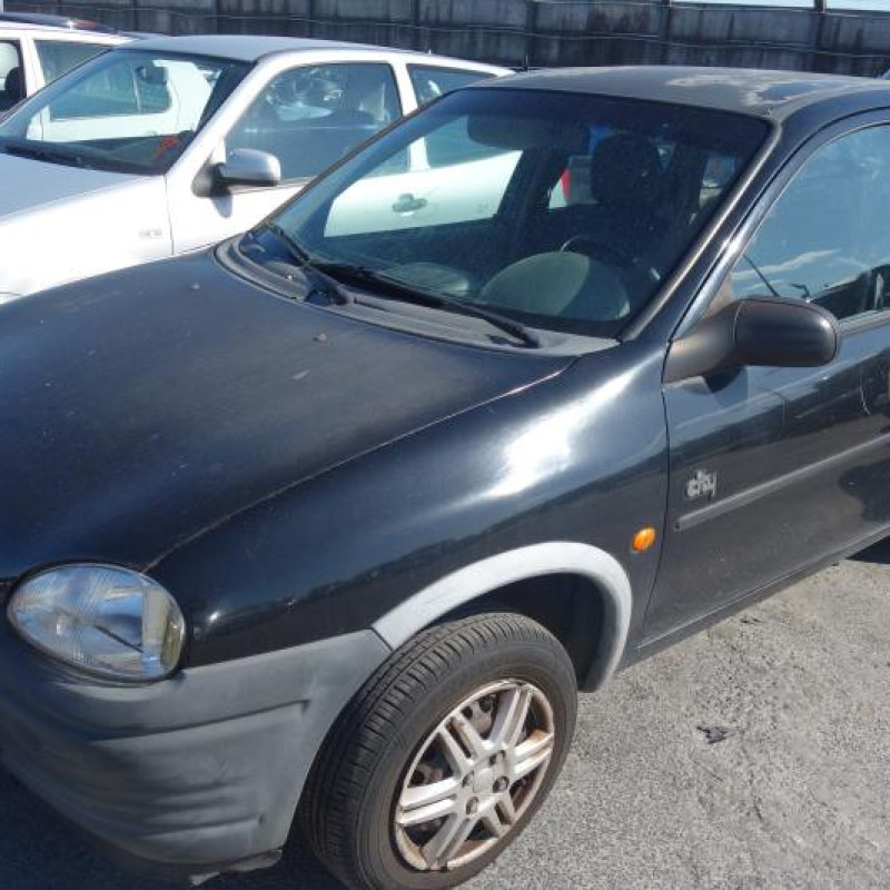 Porte avant gauche OPEL CORSA B Photo n°4
