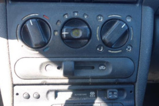 Porte avant gauche OPEL CORSA B