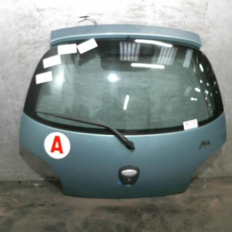 Malle/Hayon arriere FORD KA 1 Photo n°1