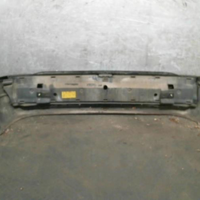 Pare choc arriere OPEL ASTRA F Photo n°3