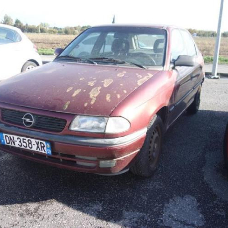 Ceinture avant droit OPEL ASTRA F Photo n°4