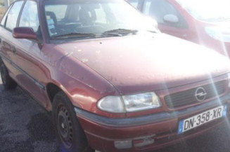 Ceinture avant droit OPEL ASTRA F