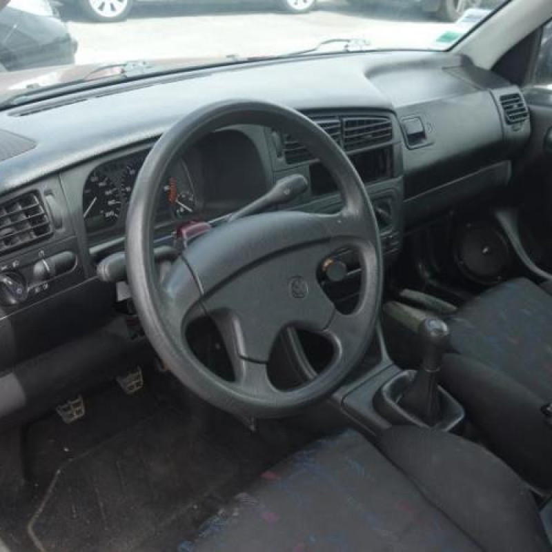 Pretensionneur de ceinture avant droit VOLKSWAGEN GOLF 3 Photo n°9