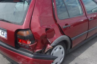 Pompe à carburant VOLKSWAGEN GOLF 3