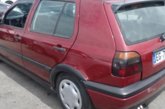 Pompe à carburant VOLKSWAGEN GOLF 3