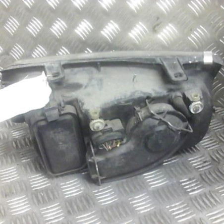 Optique avant principal droit (feux)(phare) VOLKSWAGEN BORA