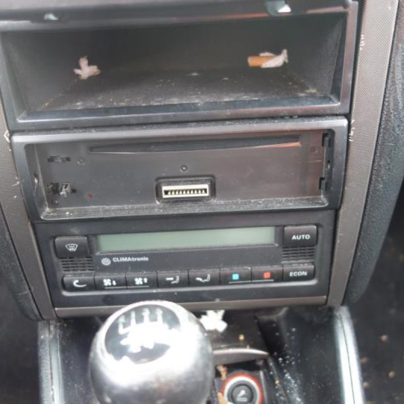 Porte arriere droit VOLKSWAGEN BORA Photo n°9