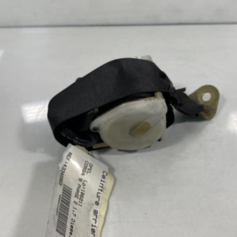 Ceinture arriere droit OPEL CORSA B Photo n°1