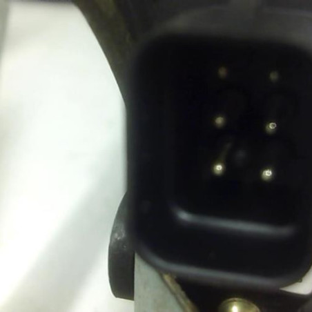 Leve vitre electrique avant droit OPEL CORSA B