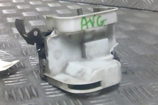Serrure avant gauche FIAT PUNTO 1
