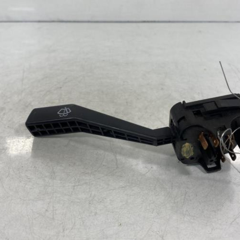 Commodo d'essuie glaces OPEL CORSA A Photo n°3