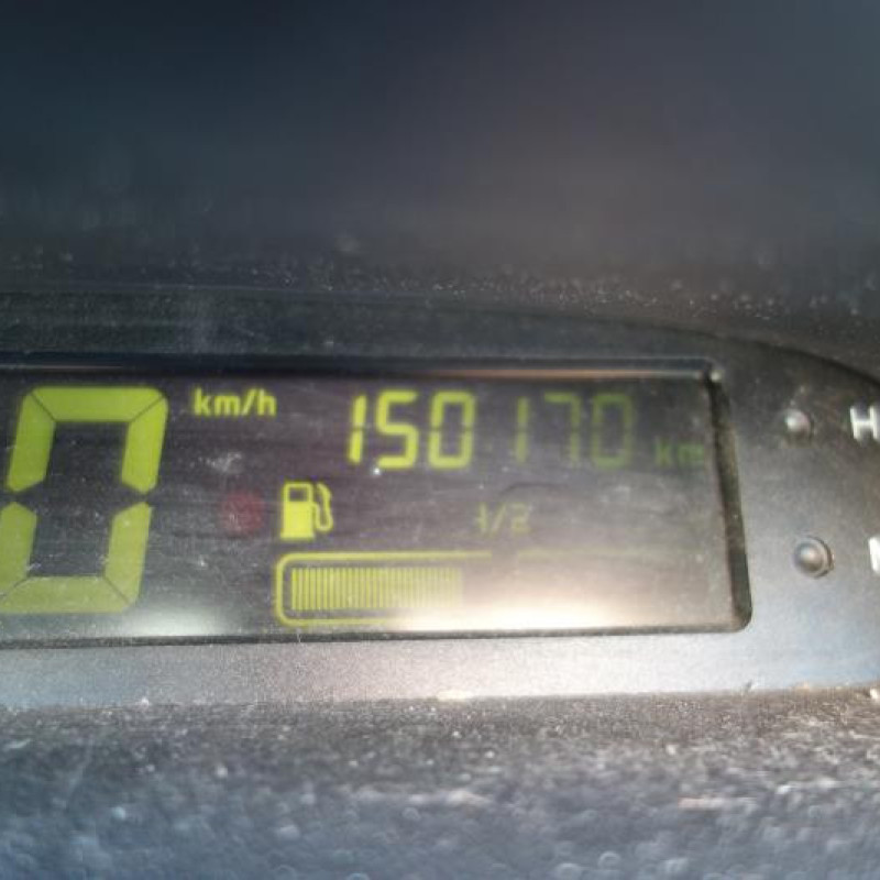 Air bag conducteur RENAULT TWINGO 1 Photo n°10