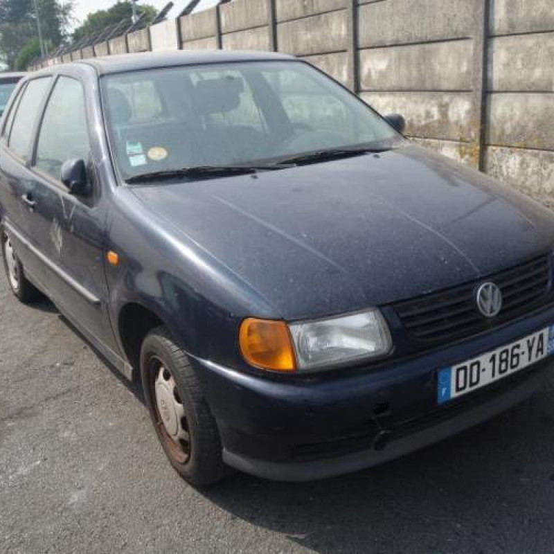 Feu arriere principal gauche (feux) VOLKSWAGEN POLO 3 Photo n°5