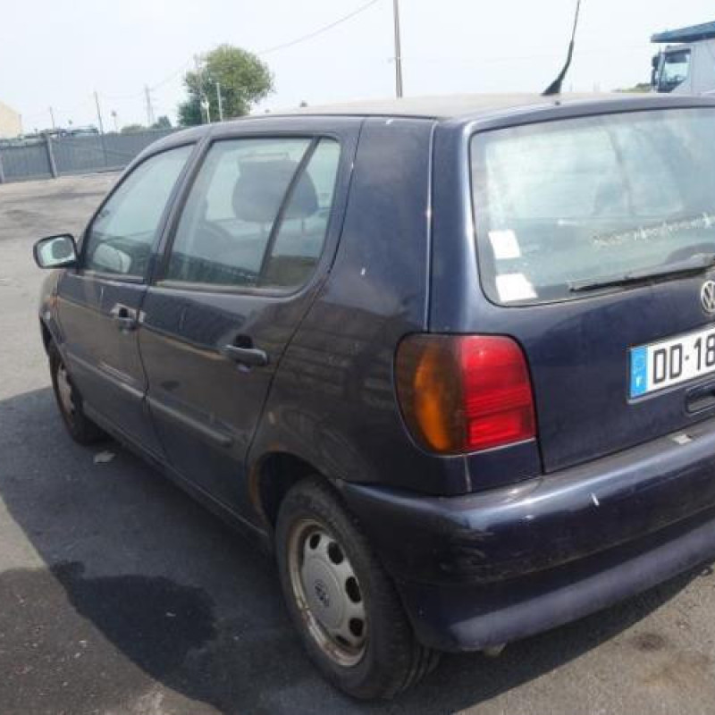Feu arriere principal gauche (feux) VOLKSWAGEN POLO 3 Photo n°7