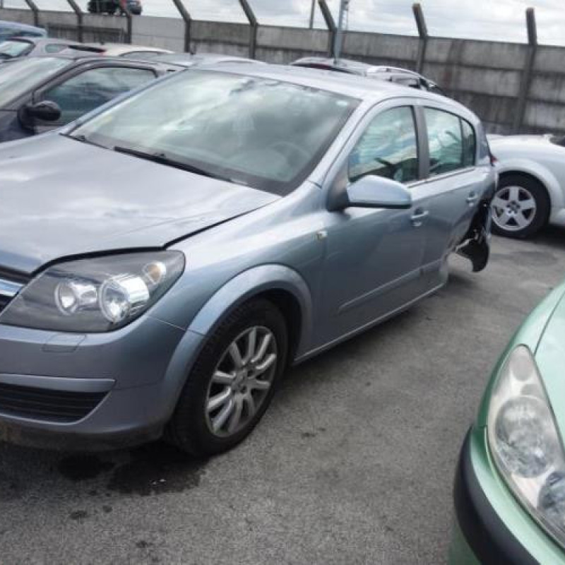 Ceinture arriere droit OPEL ASTRA H Photo n°4