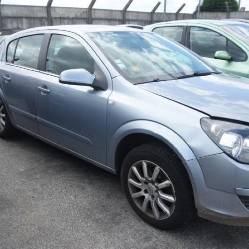 Ceinture arriere droit OPEL ASTRA H Photo n°5
