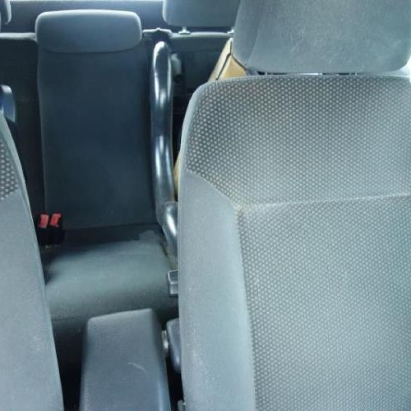 Ceinture arriere droit OPEL ASTRA H Photo n°9
