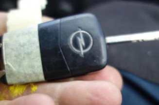 Ceinture arriere droit OPEL ASTRA H