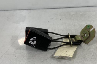Attache ceinture arriere droit FORD MONDEO 1