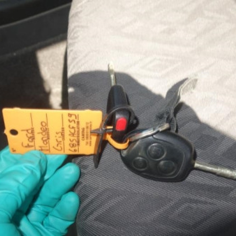 Attache ceinture arriere droit FORD MONDEO 1 Photo n°15