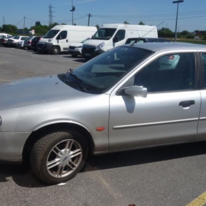 Ceinture arriere gauche FORD MONDEO 1 Photo n°4