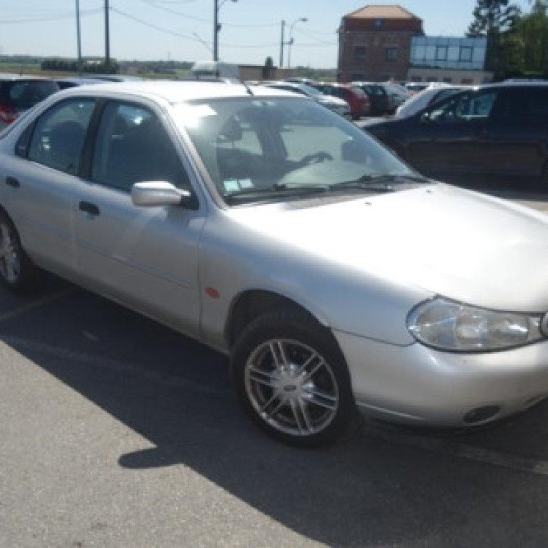 Ceinture arriere gauche FORD MONDEO 1 Photo n°5