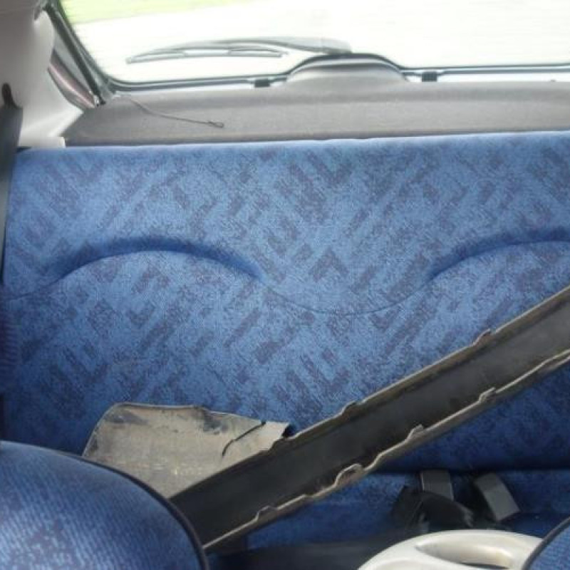 Leve vitre mecanique avant droit PEUGEOT 206 Photo n°8