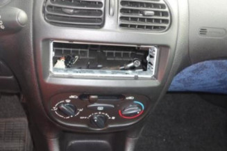 Leve vitre mecanique avant droit PEUGEOT 206