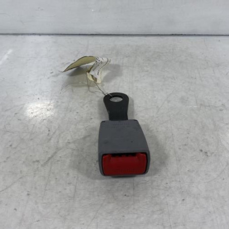 Attache ceinture arriere droit TOYOTA RAV4 2 Photo n°1