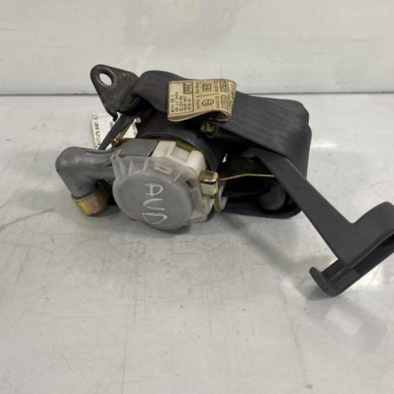 Pretensionneur de ceinture avant droit TOYOTA RAV4 2 Photo n°1