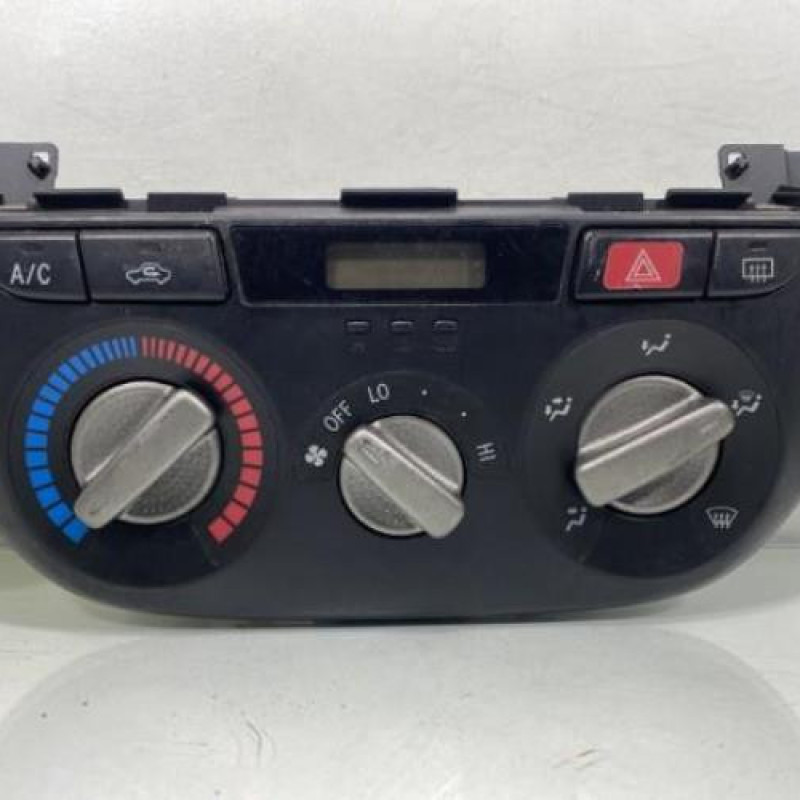 Commande chauffage TOYOTA RAV4 2 Photo n°1