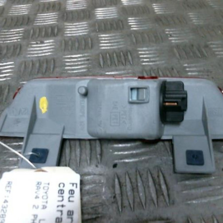 Feu arriere stop central TOYOTA RAV4 2