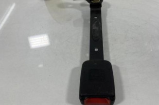 Attache ceinture avant droit VOLKSWAGEN PASSAT 4 Photo n°1