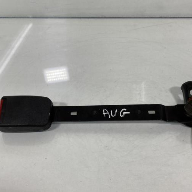 Attache ceinture avant gauche VOLKSWAGEN PASSAT 4 Photo n°3