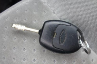 Porte avant droit FORD FIESTA 5