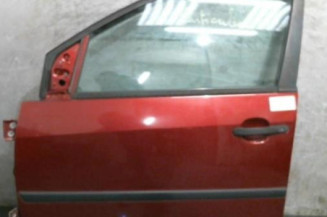 Porte avant gauche FORD FIESTA 5 Photo n°1