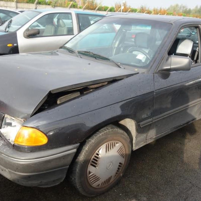 Ceinture arriere gauche OPEL ASTRA F Photo n°4