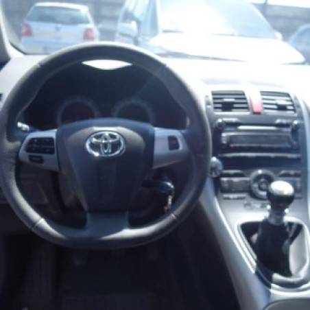 Etrier avant droit (freinage) TOYOTA AURIS 1