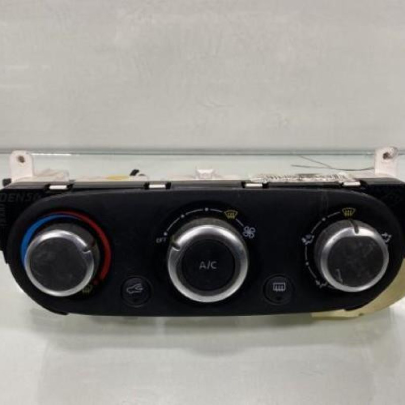 Commande chauffage RENAULT CLIO 4 Photo n°1