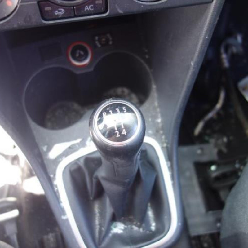 Volant VOLKSWAGEN POLO 5 Photo n°9