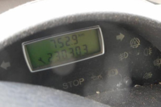 Attache ceinture arriere gauche PEUGEOT 807
