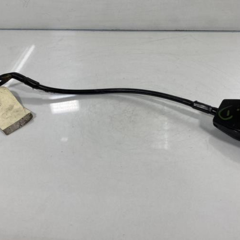 Attache ceinture avant droit RENAULT R4 Photo n°1