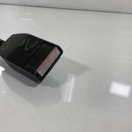 Attache ceinture avant droit RENAULT R4