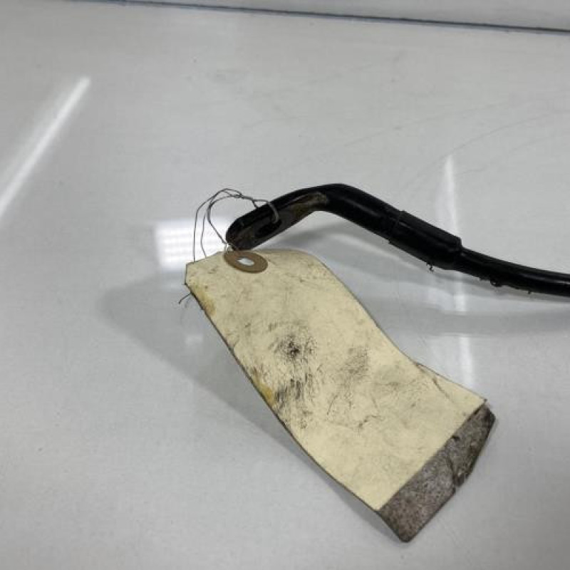 Attache ceinture avant droit RENAULT R4 Photo n°3
