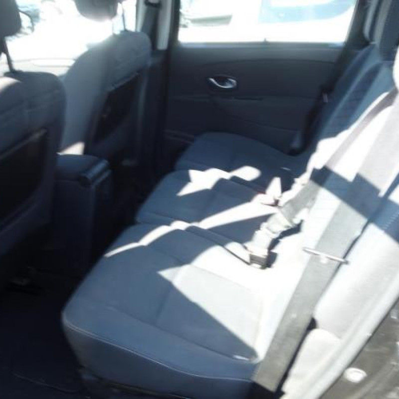Ceinture arriere gauche RENAULT SCENIC 3 Photo n°9