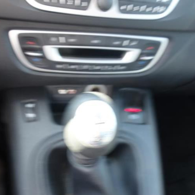 Ceinture arriere gauche RENAULT SCENIC 3 Photo n°11