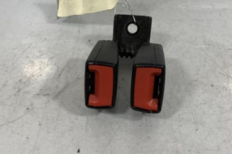 Attache ceinture arriere gauche OPEL ASTRA J SPORTS Photo n°1