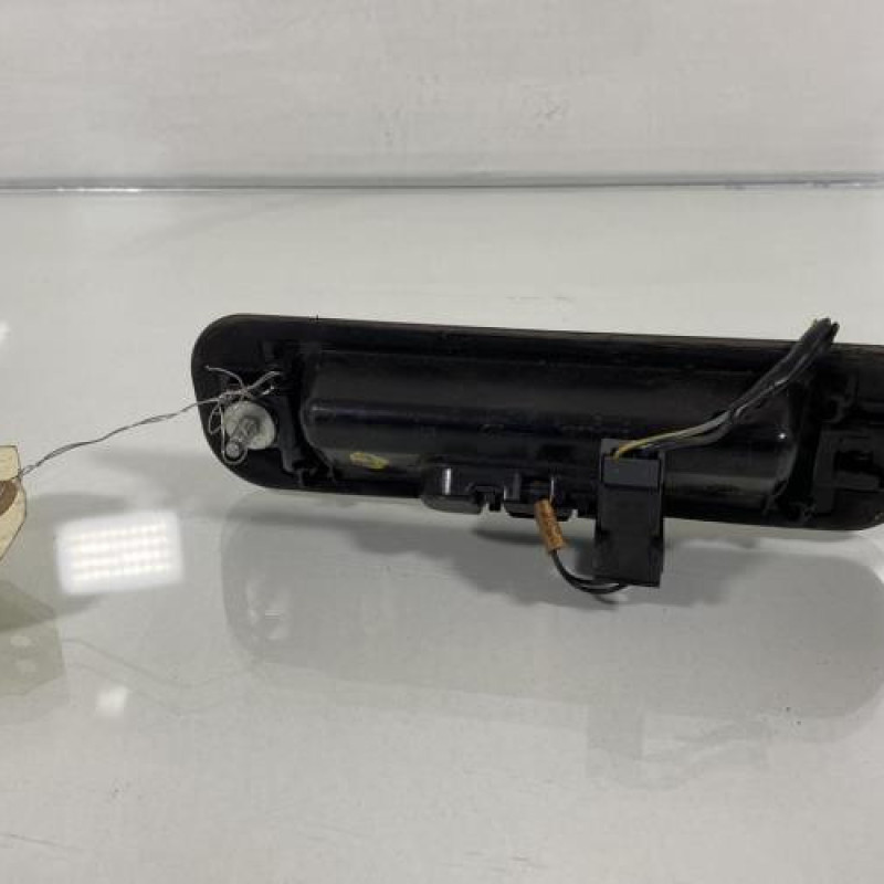 Bouton de coffre OPEL ASTRA J SPORTS Photo n°3