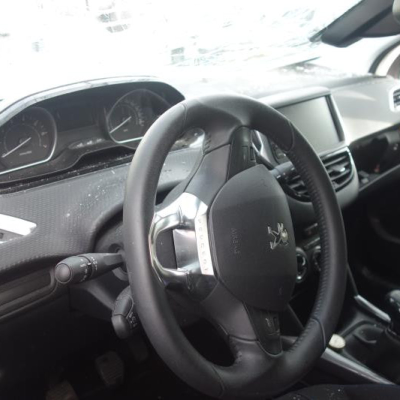 Leve vitre electrique avant gauche PEUGEOT 2008 1 Photo n°7